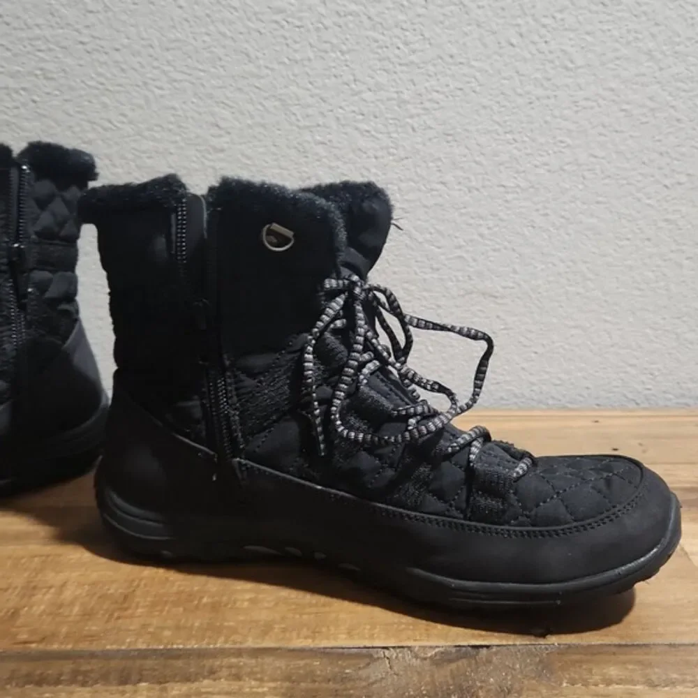 Skechers Women’s Black Faux Fur Lined Winter Boots Size 7.5 NWOB SN 49583